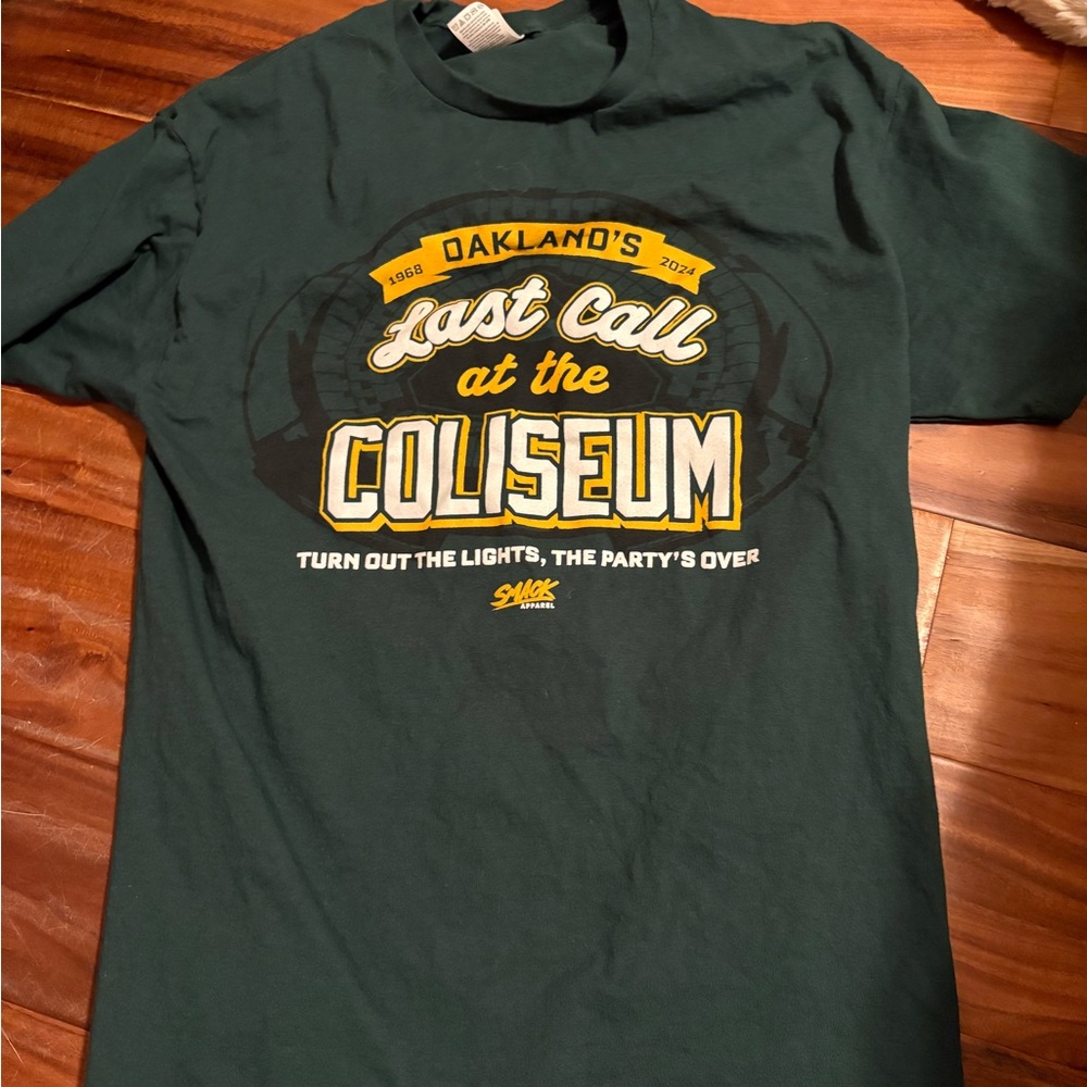 Oakland's Last Call Coliseum‎ T-Shirt (60)
